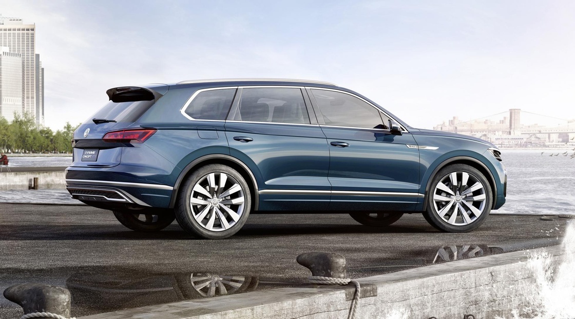 vws t-prime gte concept rear.jpg