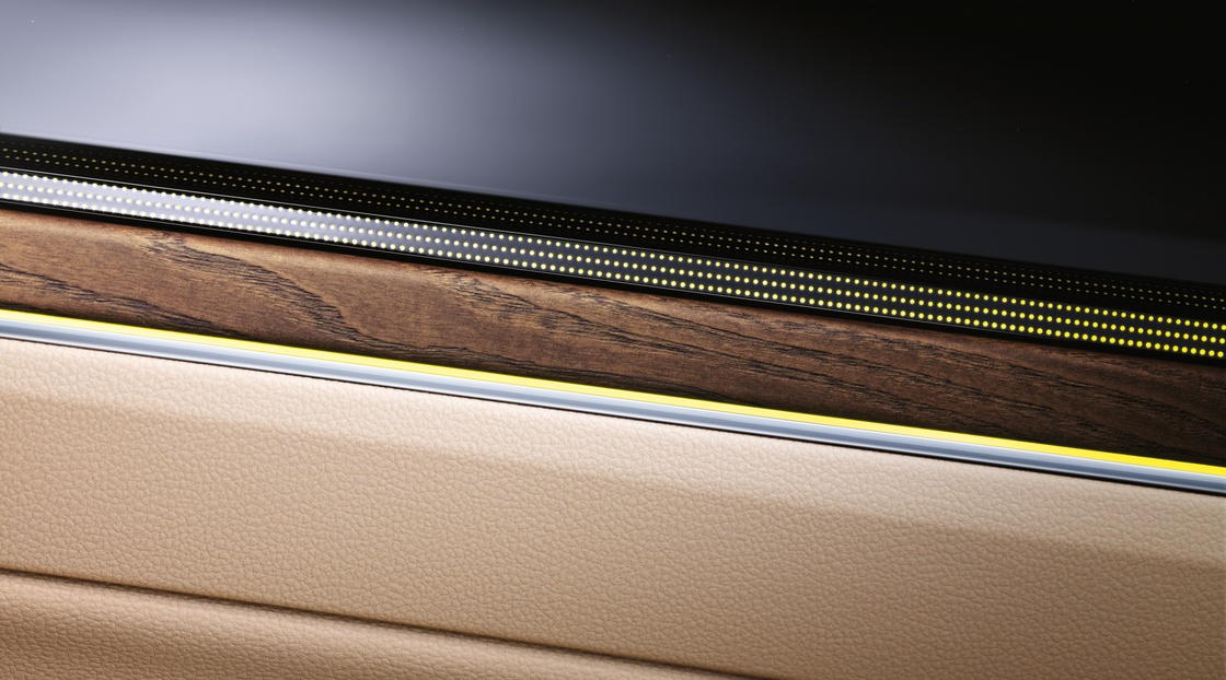 TG1730_detail-wood-decor.jpg