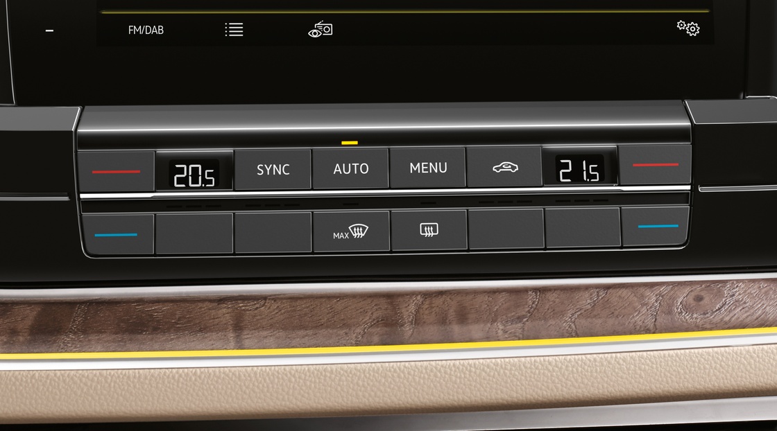 TG1726_detail-climatronic.jpg