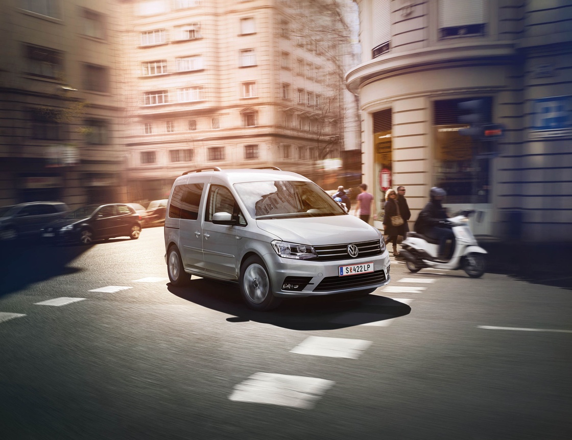 vw-caddy-comfortline (2).jpg