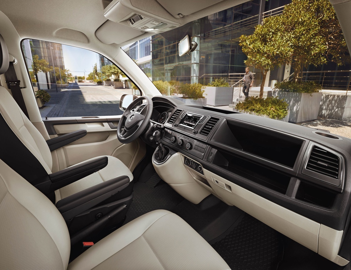 vw-transporter-fahrerhaus.jpg