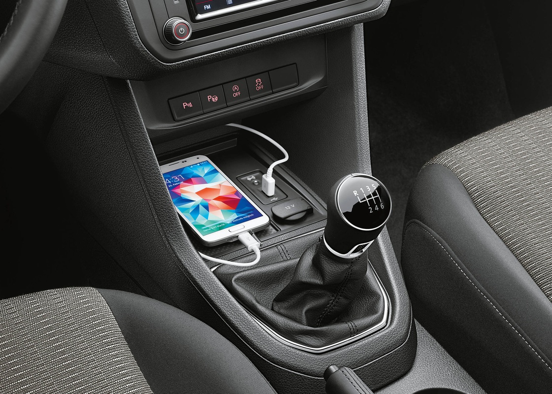 vw-caddy-koppelbox.jpg